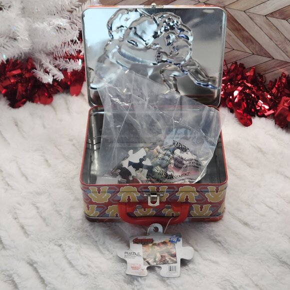 Marvel Avengers 100-Piece Puzzle in Collectible Tin - Picture 8 of 9